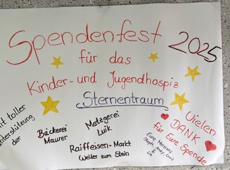 Das Bild zeigt ein handgeschriebenes Plakat für ein 